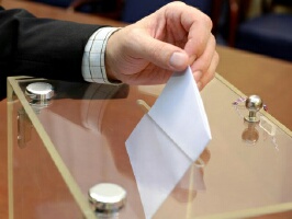 23% din respondenţi susţin că minorii care au împlinit vîrsta de 16 ani ar trebui să poată vota atît la alegerile parlamentare cît şi la cele locale