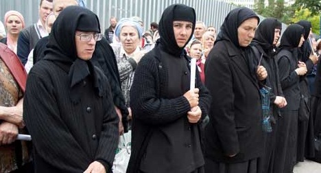 Православные организации Молдовы совместно с прихожанами вышли к Дворцу республики на очередной протест. Фото: unimedia.md