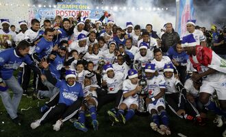 Confiscările de arme albe au fost în special efectuate la stadionul El Campin, unde se disputa finala