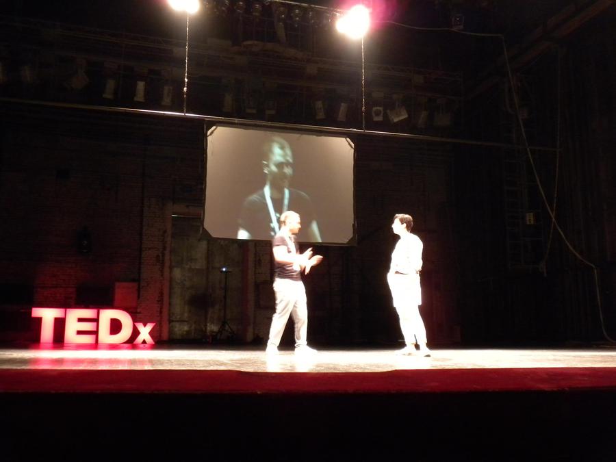 Впервые конференция TEDx была организована в Кишиневе в декабре 2010 года.