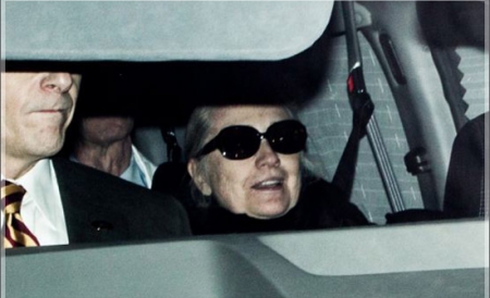 Departamentul de Stat nu a oferit precizări în legătură cu data la care Hillary Clinton va putea să îşi reia activitatea