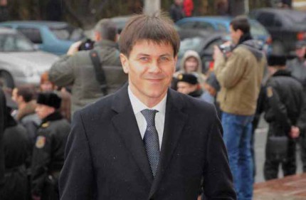 În acest caz, dosarul respectiv va fi examinat de Curtea Supremă de Justiţie