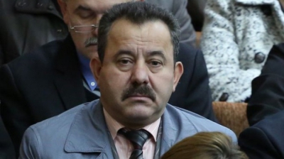 Gheorghe Crețu menționează că și-a depus demisia din funcția de judecător și vicepreședinte al Curții de Apel pentru a facilita desfășurarea anchetei. 