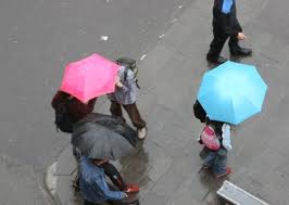 Pentru zilele următoare meteorologii prognozează vreme în general instabilă. Foto: adevarul.ro