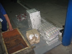 Din această afacere, urmau să obţină un profit de circa 3 mii euro