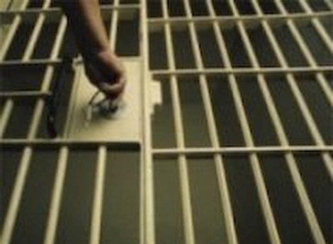  Un locuitor al municipiului Bălţi a fost condamnat la cinci ani și trei luni de închisoare pentru cauzarea vătămărilor grave şi medii.