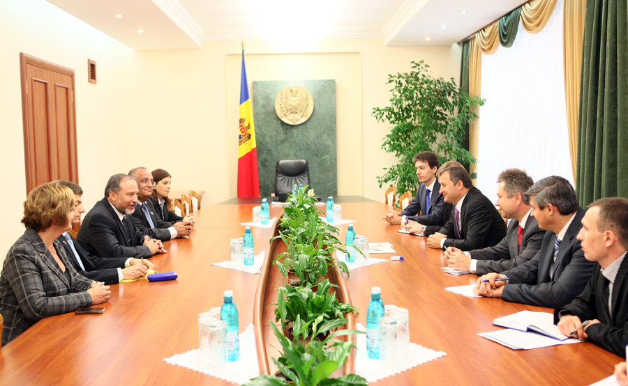 Vlad Filat a precizat că este informat despre problemele care există în domeniul, dar s-a arătat convins de capacităţile ministrului Sănătăţii