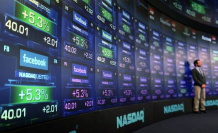 Aceste restricţii de vânzare au ca scop evitarea unei inundări a pieţei cu acţiuni imediat după listarea în luna mai a 421 milioane de acţiuni.