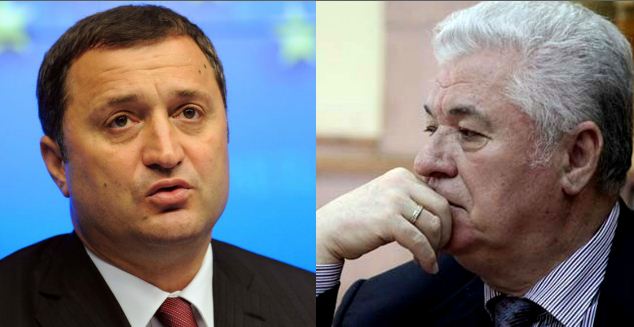 ЛДПМ и ПКРМ проголосовали за законопроект о том, что парламент сможет отправлять в отставку судей Конституционного суда.