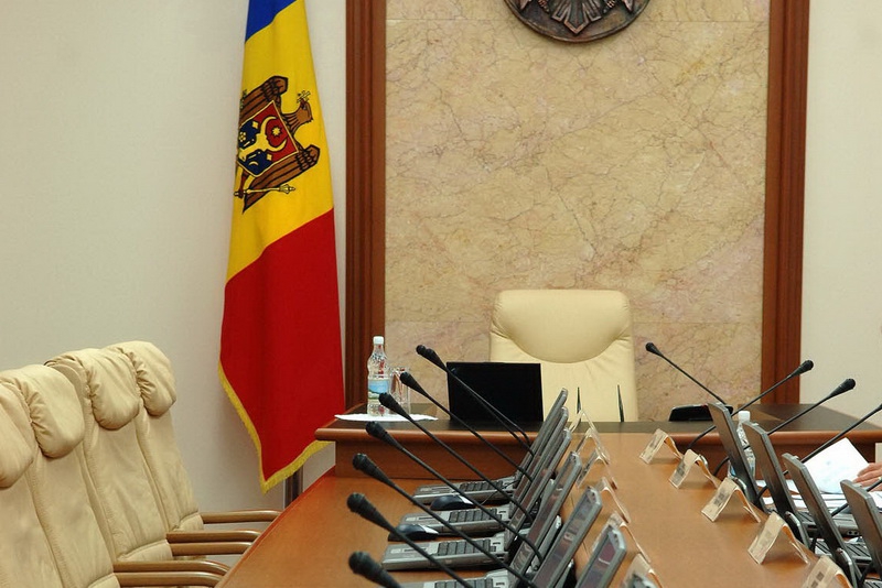 По предложению правительства, парламент проголосовал за создание корпуса контроля премьер-министра.