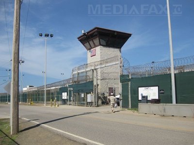 Cum vrea Washingtonul să îmbunătăţească telecomunicaţiile cu Guantanamo (Imagine: Mediafax Foto/AFP)