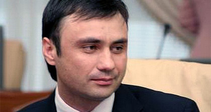 Candidatul la funcția de procuror general, Vitalie Pîrlog, ar putea avea mâine întrevederi cu președintele Parlamentului, Marian Lupu, și cu fracțiunile parlamentare. 