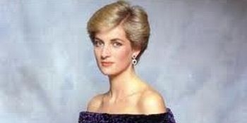 Lady Di şi-a pierdut viaţa în 1997, într-un accident la Paris, în încercarea de a fugi de paparazzi.