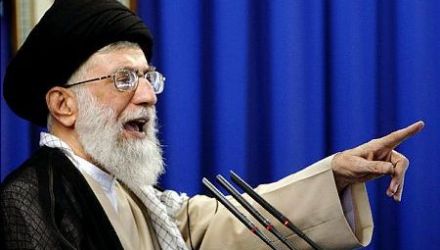 „Această excrescentă sionistă artificială va dispărea din peisaj”, a asigurat ayatollahul Khamenei.