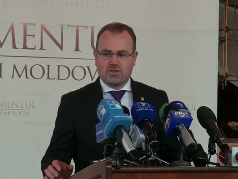 Михай Годя хотел выяснить, не ошибся ли премьер, ненароком, в своих заявлениях или же действительно признает ПМР независимым государством.Фото: privesc.eu