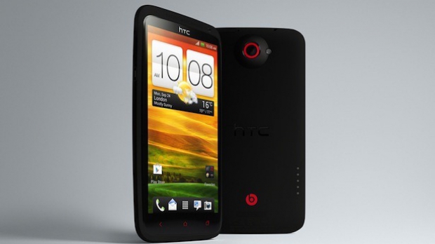 Preinstalat cu Jelly Bean, One X+ este primul telefon al companiei pe care ruleaza cea mai noua iteratie a sistemului de operare Android