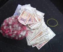 La moment, poliţia cercetează cazul întru stabilirea tuturor circumsatnţelor, şi identificarea provenienţei pastilelor.