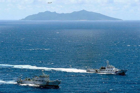 Uotsuri face parte din arhipelagul Senkaku, administrat de Japonia, dar revendicat cu forţă de China sub numele Diaoyu. 