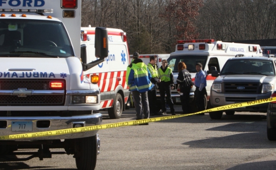 Cinci persoane au fost împuşcate mortal, iar una a fost rănită într-un atac produs în localitatea americană Manchester.