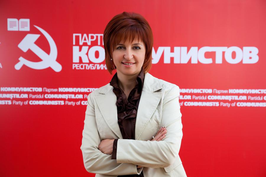 Говоря о депутатах, которые ранее покинули ПКРМ, Ирина Влах сказала, что эти люди поддались на определенные материальные выгоды и, вероятно, имели какие-то личные интересы. Фото: gagauzinfo.md 