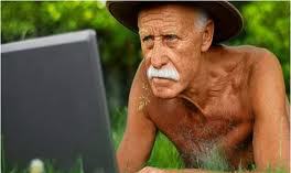  Ideea sa de bază, folosirea telefonului şi TV-ului nu este atât de absurdă, în prezent majoritatea utilizatorilor primind internet de la operatorii de telefonie şi cablu, scrie capital.ro.