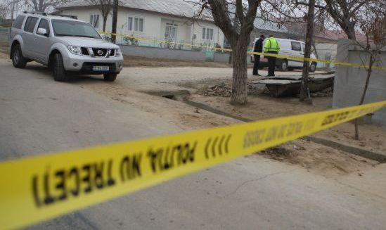 Maşina unui medic din Făleşti a fost minată.