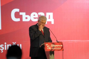 Drept argument în susținerea afirmațiilor sale, Voronin a adus ședința comună a Guvernelor României și R. Moldova care a avut loc în martie, curent.