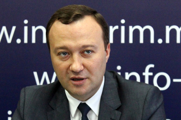 У Гурина есть поддержка 51 депутата парламента.