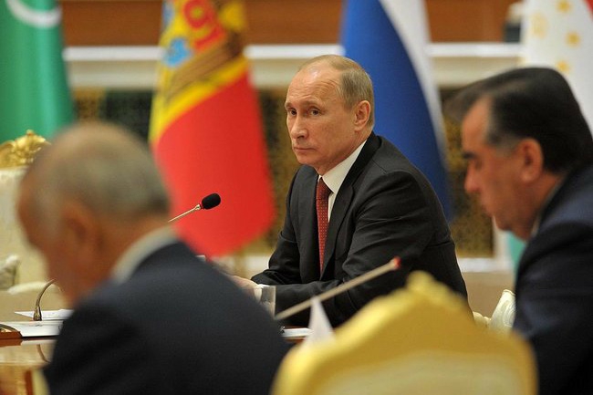 "Acest proces este unul reciproc, însă cu siguranță vom avea o atitudine pozitivă față de acest proces” - a subliniat Vladimir Putin.