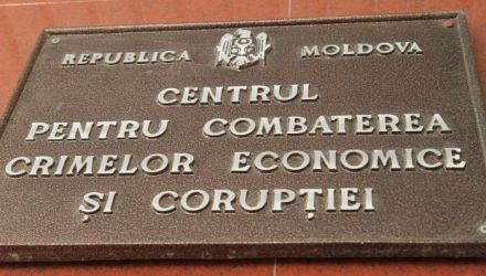 Candidaţii au venit cu diverse propuneri eficiente în viziunea lor, pentru a combate corupţia.