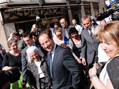 Francezii vor opta pentru "o majoritate a schimbării"