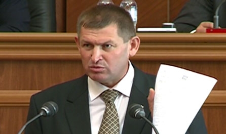 Ion Butmalai a fost susţinut de către deputatul Alexandru Cimbriciuc.