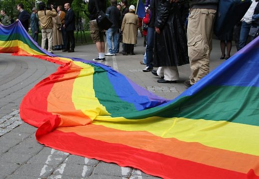 В законе будут прописаны конкретные штрафы за пропаганду гомосексуализма, которые могут достичь 20 тысяч леев, сообщает publika.md