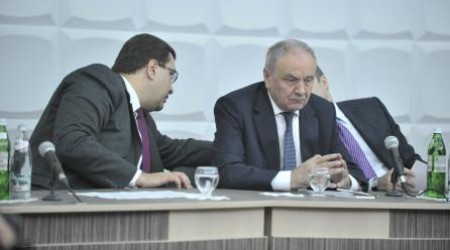 Заседание судей с участием руководства, прошедшее в минувшую пятницу, напоминало родительское собрание в школе...