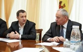 Reamintim că aceasta nu este prima săgeată lansată de premier în direcţia şefului statului