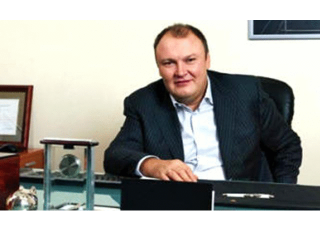46-летний Герман Горбунцов впал в кому и провел несколько месяцев в больнице после того, как неизвестный выстрелил в него шесть раз 20 марта 2012 года возле его съемной квартиры.