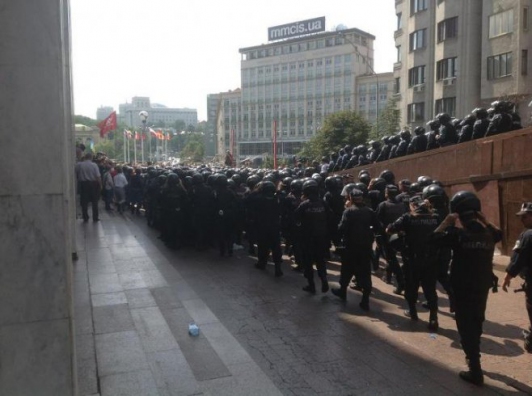 Limba rusă provoacă lupte stradale la Kiev