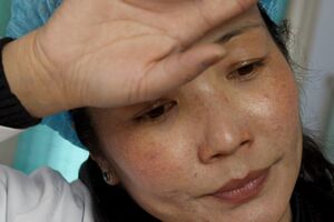 O femeie din şase şi un bărbat din opt sunt afectaţi de migrenă