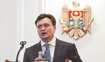  Речан извинился перед жителями столицы за неудобства, которые возникнут во время визита в Кишинёв канцлера Германии Ангелы Меркель.