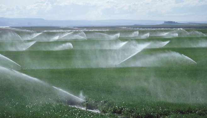 Totodată, autorităţile spun că agricultorii refuză să utilizeze aceste sisteme