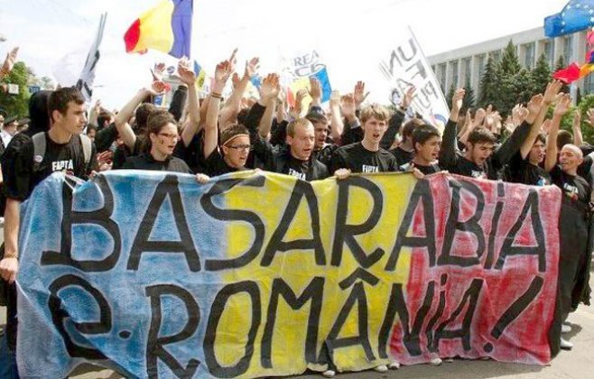 „Acțiunea 2012” выразили обеспокоенность по отношению к агрессивным заявлениям коммунистов и их сторонников по поводу марша унионистов, намеченного на 16 сентября. 