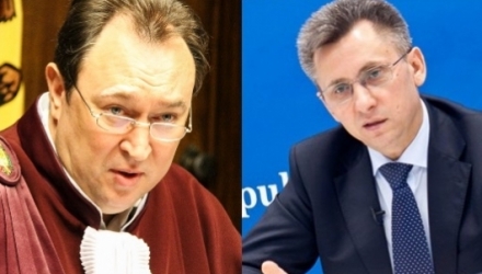 Председатель Конституционного суда Александру Тэнасе и председатель ВСП Михаил Поалелунжь.