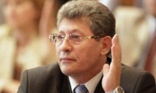 După părerea liderului PL, discuțiile despre alegerea unui nou procuror vor continua până când cei din AIE „vor scoate mâța din sac și se vor apuca de treabă”.