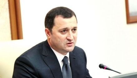 Филат заявляет, что общество видит разницу между лидерами альянса и призывает коллег нести личную ответственность перед гражданами. Фото: jurnal.md
