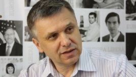 La moment se face un şantaj de lipsă de alternativă, care este unul nemotivat, deoarece poporul este cel care trebuie să decidă