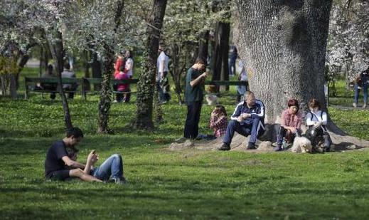 Pîna la data de 10 mai, valorile termice diurne vor caracteriza o vreme calda, cu medii în jur de 25 de grade. 