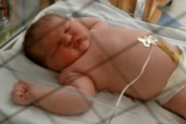 O femeie din Pennsylvania a adus pe lume o fetiţă de 6 kg.