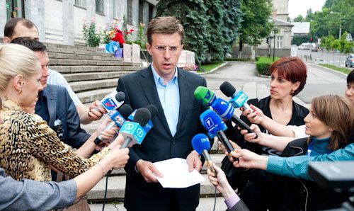  Primarul general al capitalei, Dorin Chirtoacă, recunoaște că a făcut populism cu unele promisiuni în campania electorală. 