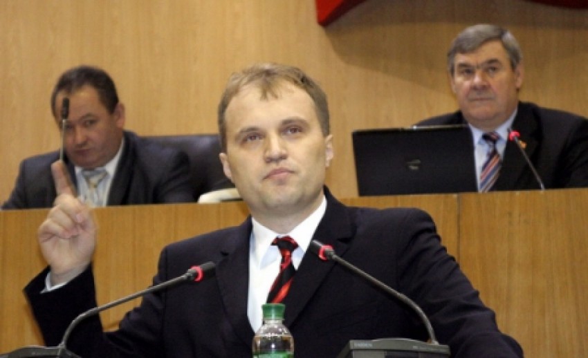 În lista neagră s-ar putea regăsi și Chiril Gaburici, directorul Moldcell, dar și conducători ai companiilor Suedzucker Moldova, Efes Vitantas, Orhei-Vit și alții.