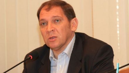 Cei doi au renunțat la posturile de consilieri ai primarului în favoarea mandatelor de consilieri municipali.